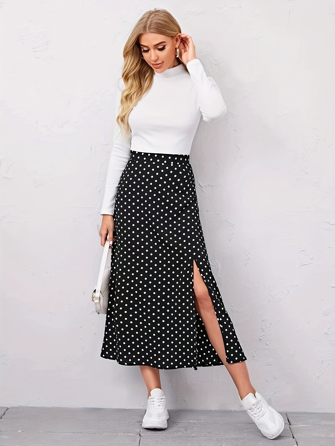 Saia Midi Lua Feminina com Fenda Lateral